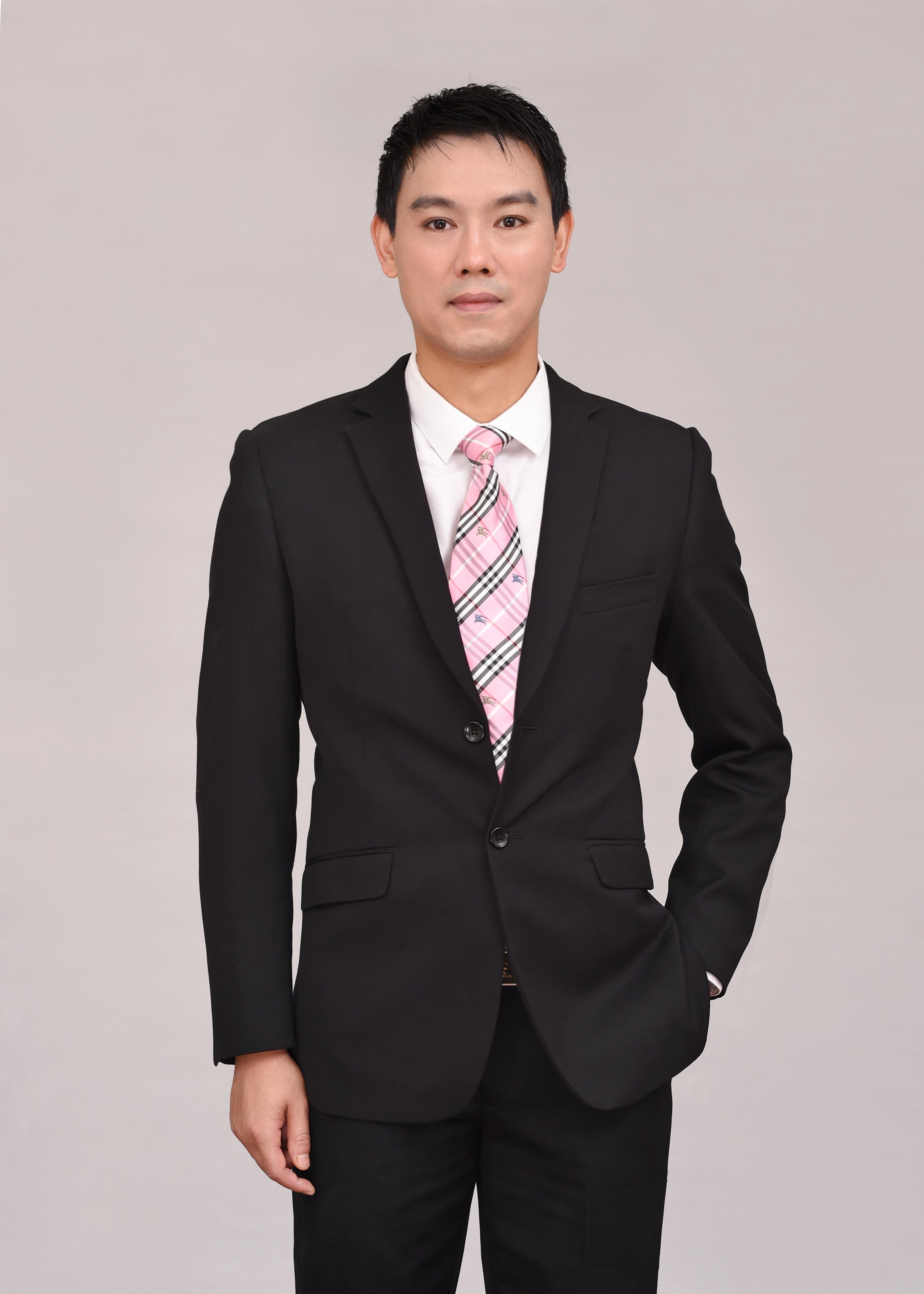梁现华 制作统筹负责人
